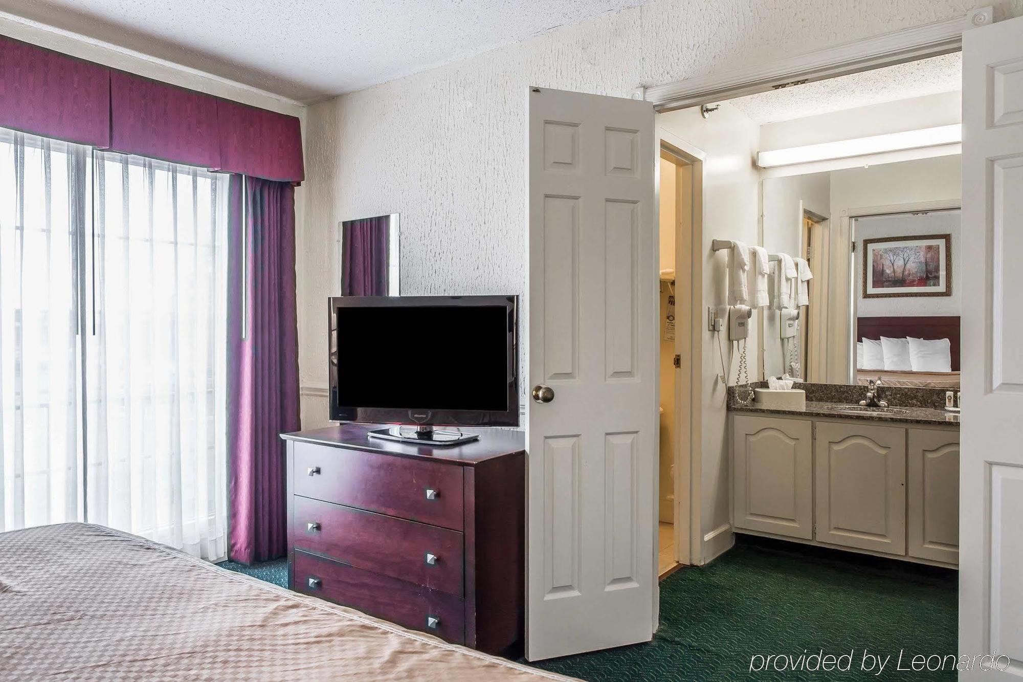 The Blu Hotel Blue Ash Cincinnati, Ascend Hotel Collection Экстерьер фото