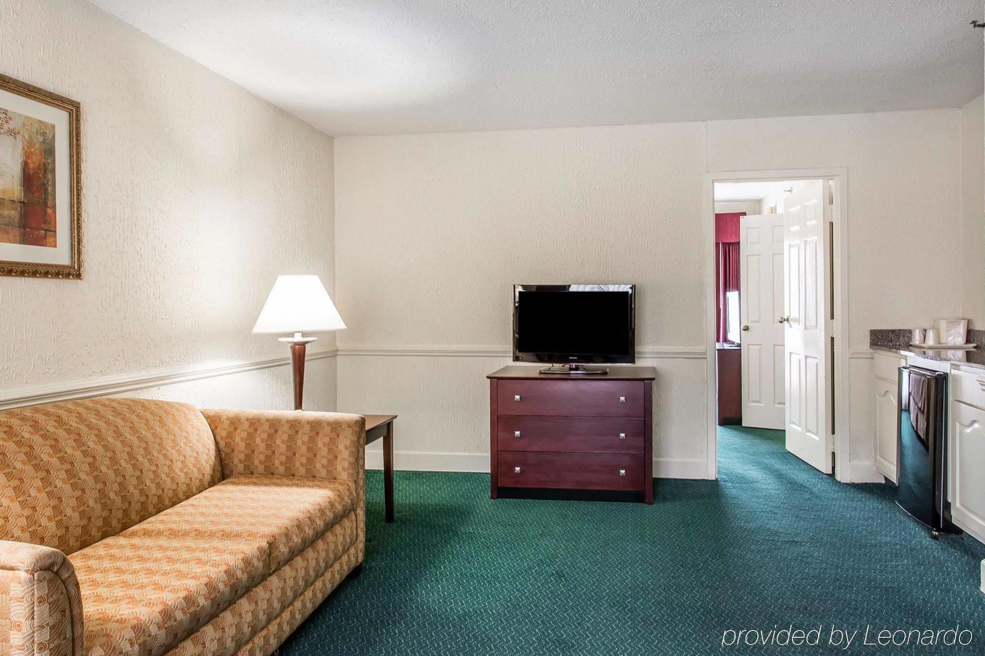 The Blu Hotel Blue Ash Cincinnati, Ascend Hotel Collection Экстерьер фото