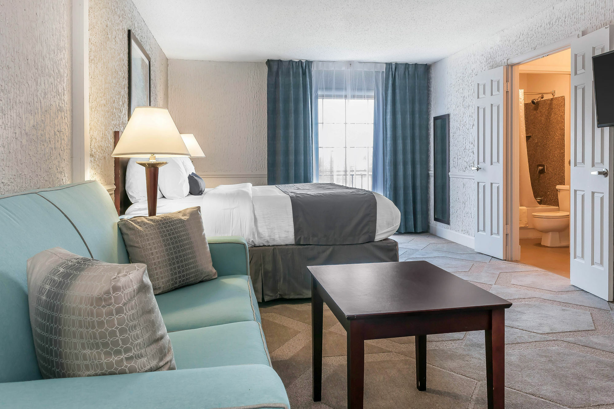The Blu Hotel Blue Ash Cincinnati, Ascend Hotel Collection Экстерьер фото
